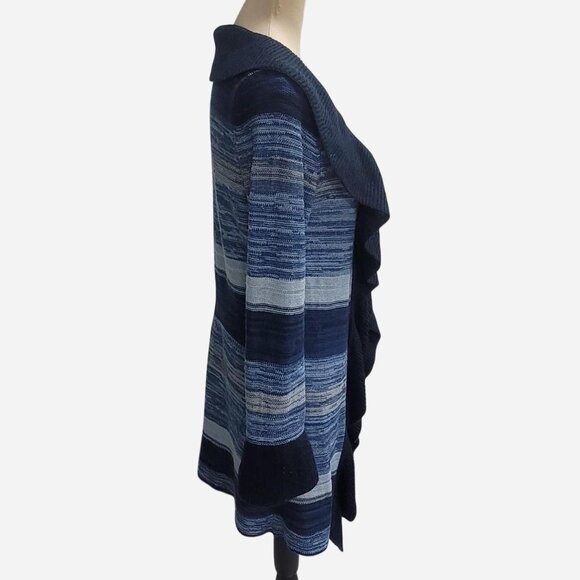 Carolyn Taylor women’s size small multi blue colored cardigan - Picture 3 of 6